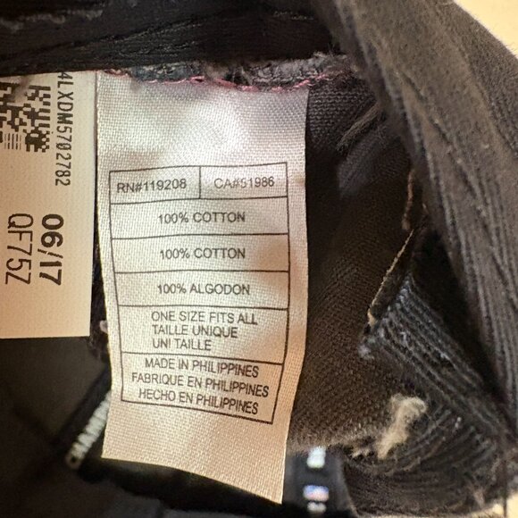 Adidas Golden State Warriors 2017 NBA Champions Locker Room Adjustable Cap - Picture 7 of 7